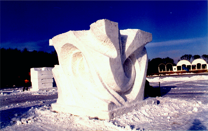 《暴风雪》